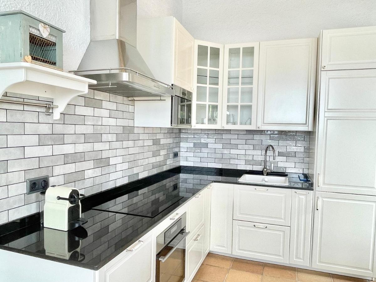 Villa Only Adults 2 Pax - Piscina Privada - A/C - Wifi - Bbq Бланес Екстер'єр фото